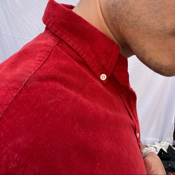 Ralph Lauren corduroy classic fit red button down - Picture 2 of 6